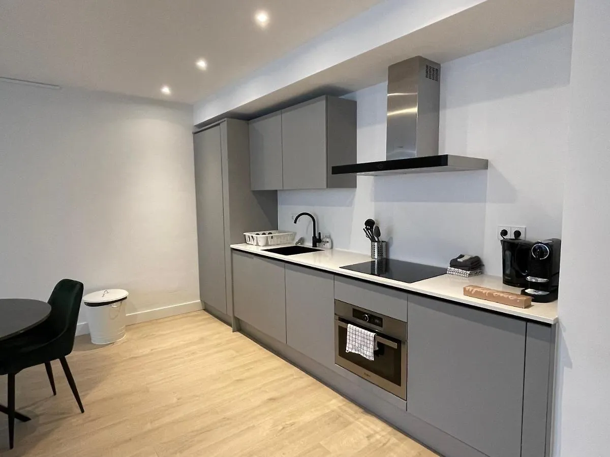 Beautiful 1 Bedroom Serviced Apartment 76M2 -Mnl B- Rotterdam